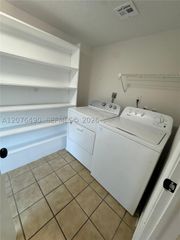 16498 NE 26th Ave 12, North Miami Beach, FL 33160