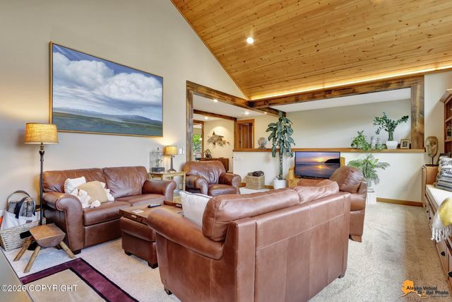 10650 Lone Tree Drive, Anchorage, AK 99507