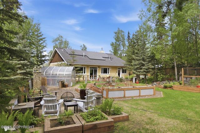 10650 Lone Tree Drive, Anchorage, AK 99507