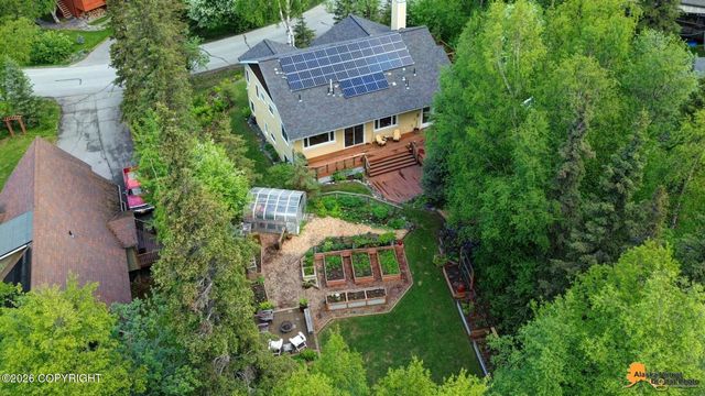 10650 Lone Tree Drive, Anchorage, AK 99507