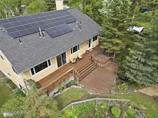 10650 Lone Tree Drive, Anchorage, AK 99507