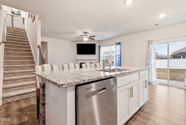 1197 Green Vista Way, Graham, NC 27253