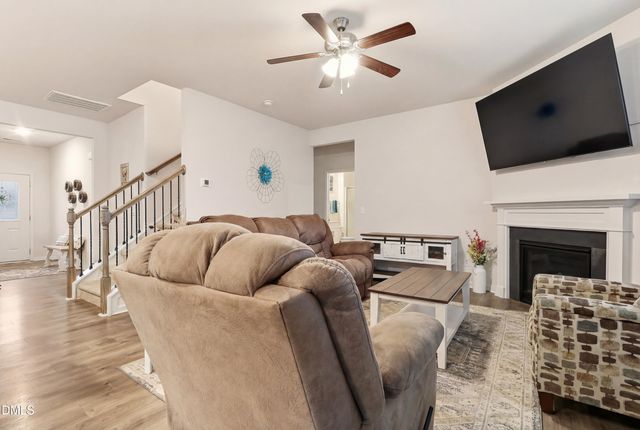 1197 Green Vista Way, Graham, NC 27253