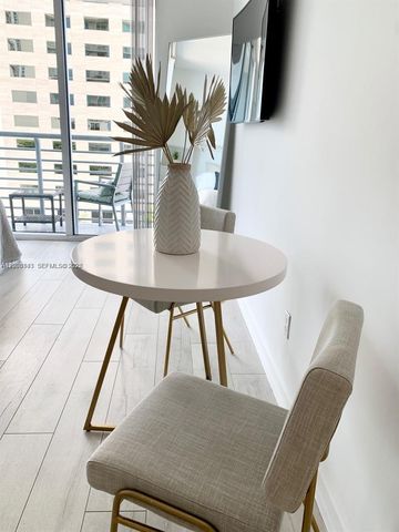 335 S Biscayne Blvd 1106, Miami, FL 33131