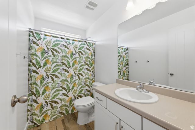 43 E LEGACY PKWY, Saratoga Springs, UT 84045