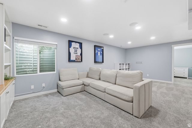 43 E LEGACY PKWY, Saratoga Springs, UT 84045