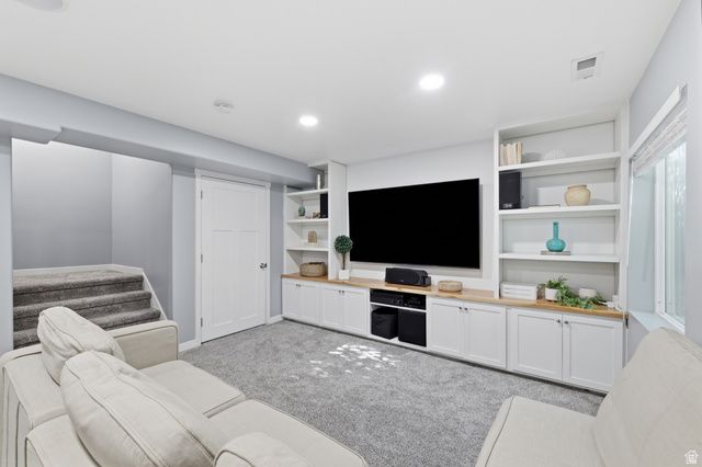 43 E LEGACY PKWY, Saratoga Springs, UT 84045