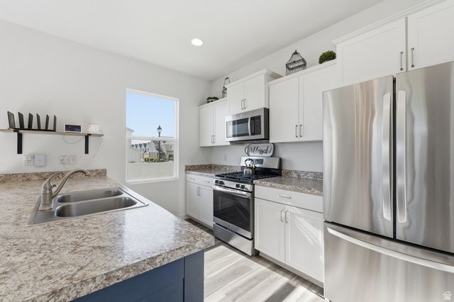 43 E LEGACY PKWY, Saratoga Springs, UT 84045