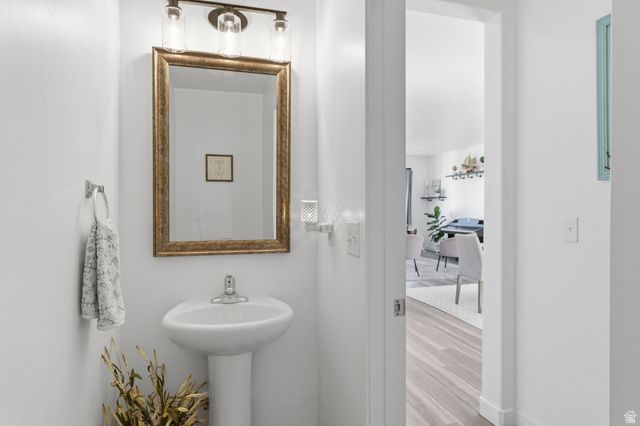 43 E LEGACY PKWY, Saratoga Springs, UT 84045