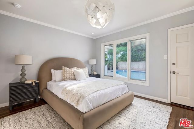 2037 Hillsboro Avenue, Los Angeles, CA 90034