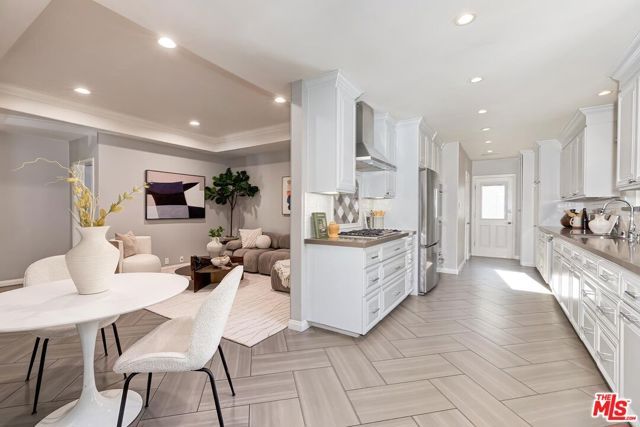 2037 Hillsboro Avenue, Los Angeles, CA 90034