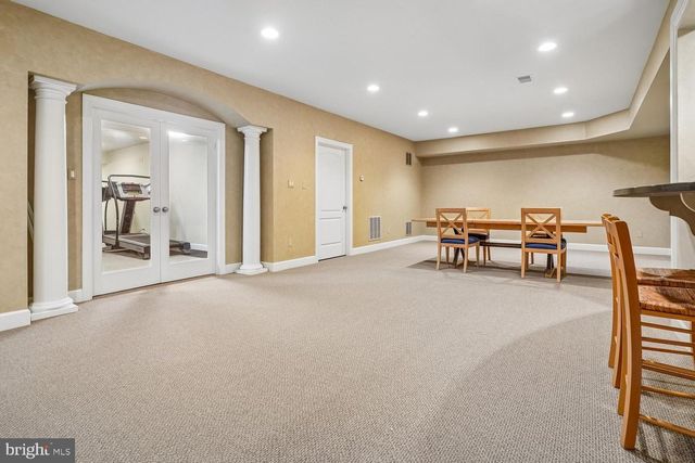 10420 RIVERWOOD DR, Potomac, MD 20854