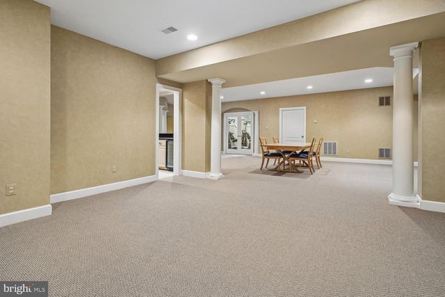 10420 RIVERWOOD DR, Potomac, MD 20854