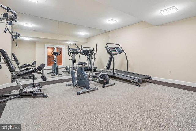 10420 RIVERWOOD DR, Potomac, MD 20854