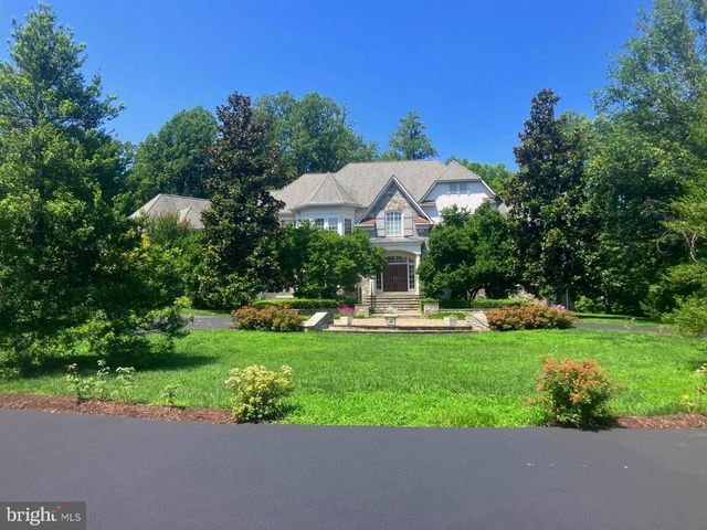 10420 RIVERWOOD DR, Potomac, MD 20854