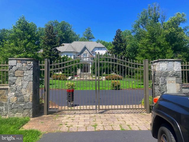 10420 RIVERWOOD DR, Potomac, MD 20854