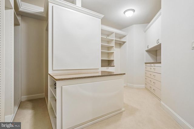 10420 RIVERWOOD DR, Potomac, MD 20854