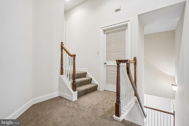 10420 RIVERWOOD DR, Potomac, MD 20854