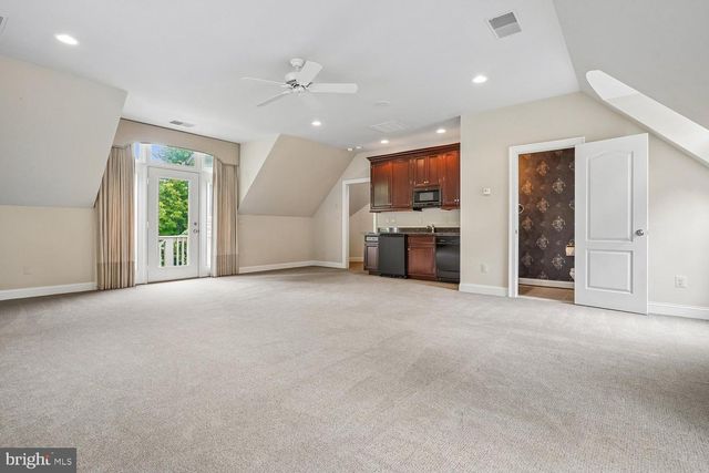 10420 RIVERWOOD DR, Potomac, MD 20854