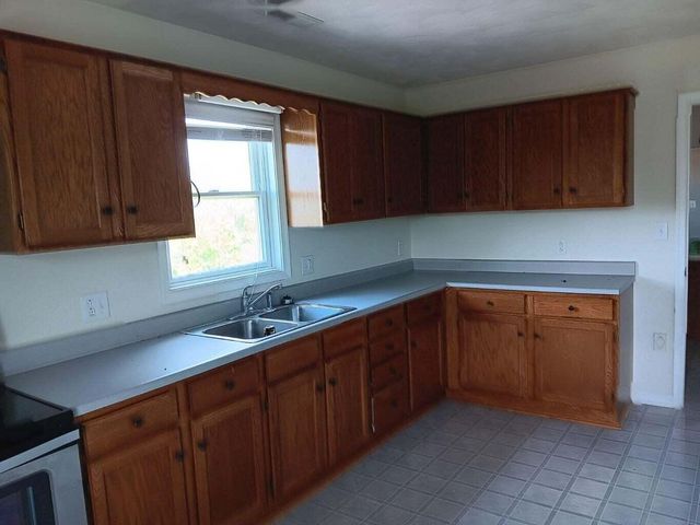 232 Jackson DR, Daleville, VA 24083