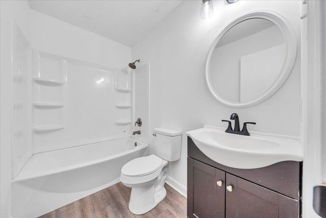 254 Pinewood LN, Bassett, VA 24055