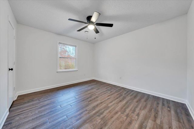 254 Pinewood LN, Bassett, VA 24055