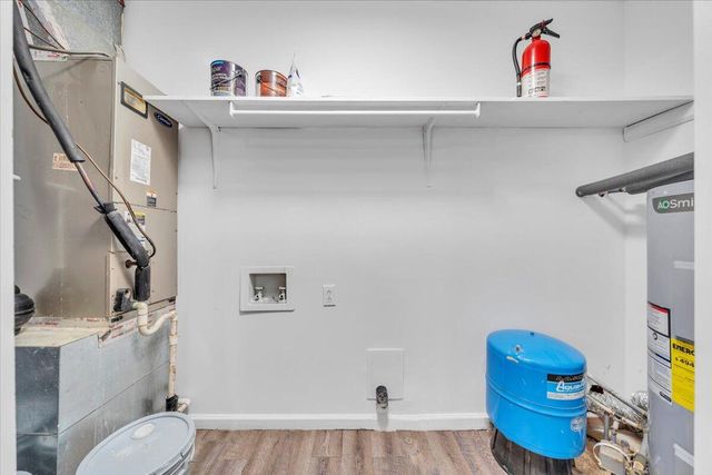 254 Pinewood LN, Bassett, VA 24055