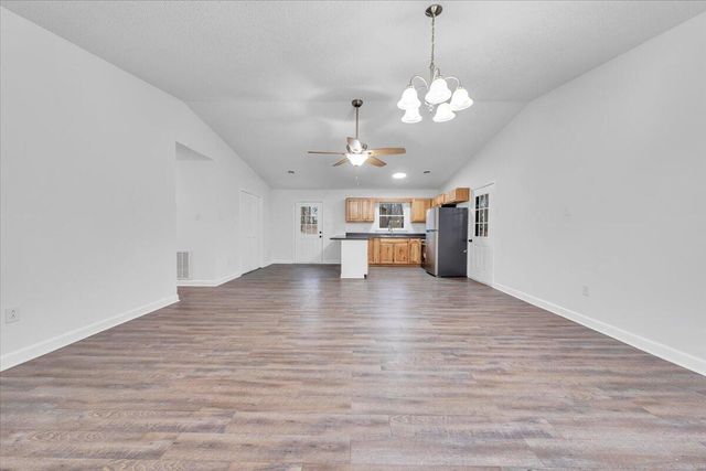 254 Pinewood LN, Bassett, VA 24055