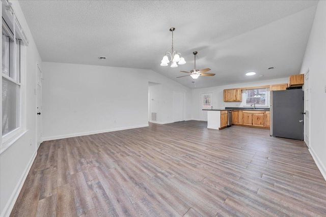 254 Pinewood LN, Bassett, VA 24055