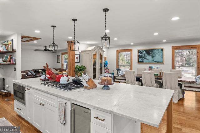 109 Briarwood Drive, Carrollton, GA 30117