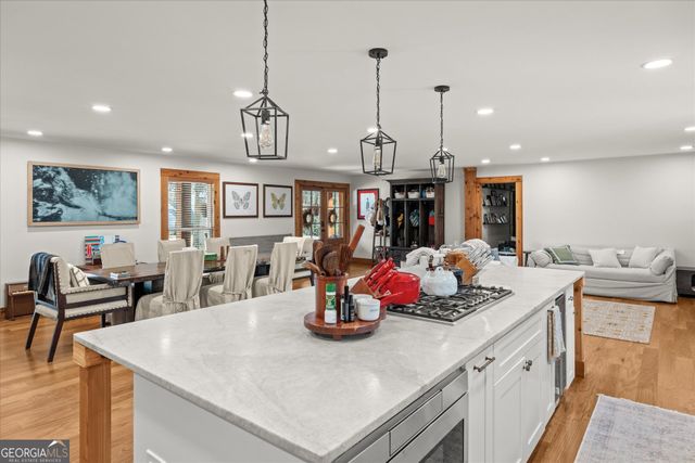 109 Briarwood Drive, Carrollton, GA 30117