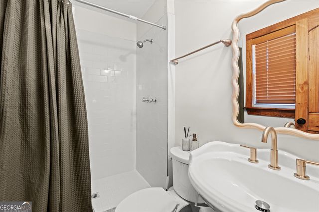 109 Briarwood Drive, Carrollton, GA 30117