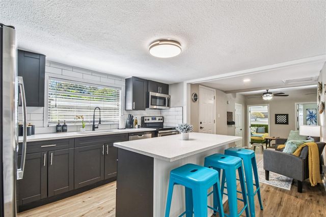 3502 N LINCOLN AVENUE, Tampa, FL 33607