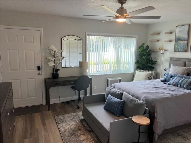 4141 DOLPHIN DRIVE 4141, Tampa, FL 33617