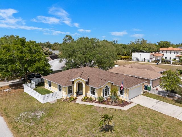 3217 W BAY AVENUE, Tampa, FL 33611