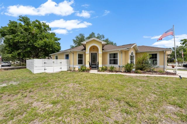 3217 W BAY AVENUE, Tampa, FL 33611