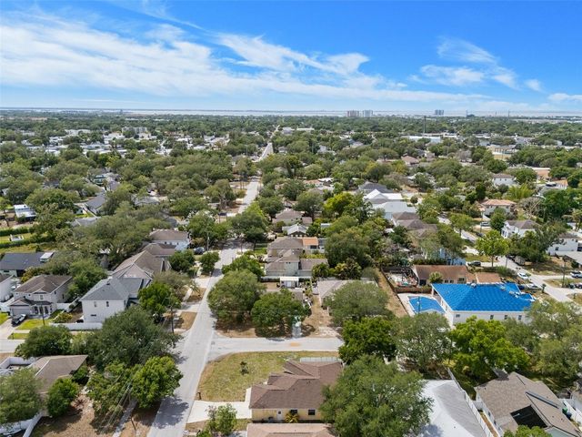 3217 W BAY AVENUE, Tampa, FL 33611