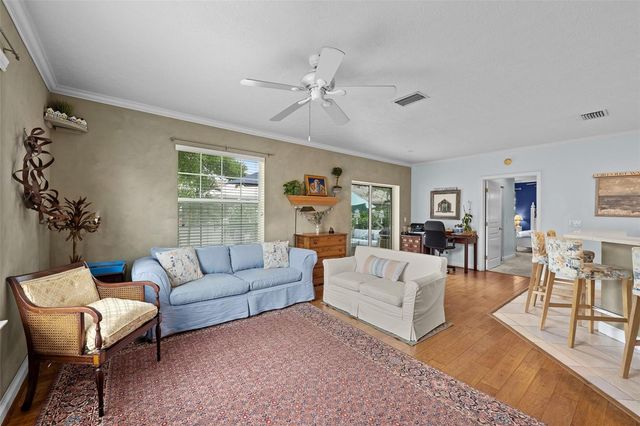 3217 W BAY AVENUE, Tampa, FL 33611