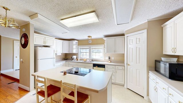 101 Covey Circle, Dothan, AL 36305