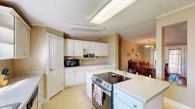 101 Covey Circle, Dothan, AL 36305