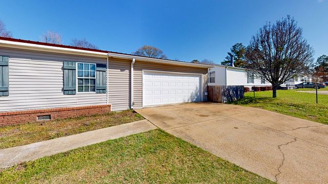 101 Covey Circle, Dothan, AL 36305