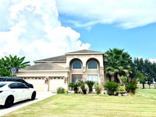 34142 MADIERA LANE, Sorrento, FL 32776