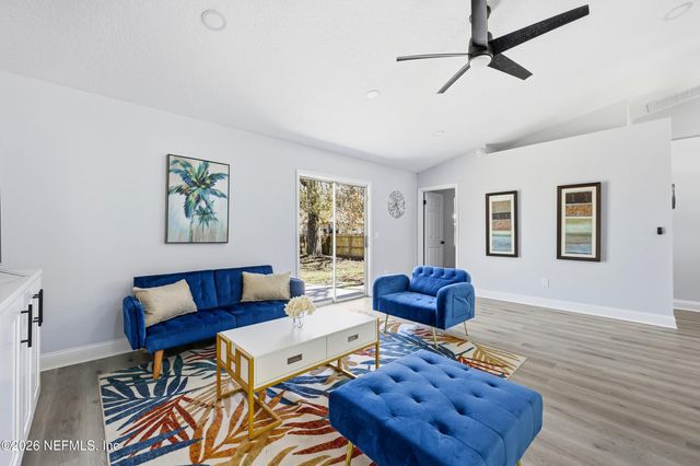 1601 TWIN OAK Drive W, Middleburg, FL 32068