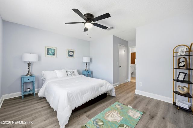 1601 TWIN OAK Drive W, Middleburg, FL 32068