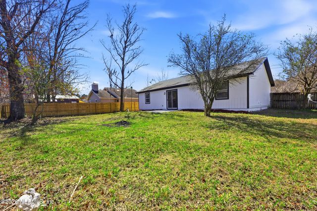 1601 TWIN OAK Drive W, Middleburg, FL 32068