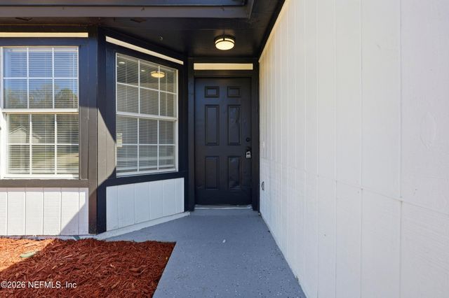 1601 TWIN OAK Drive W, Middleburg, FL 32068