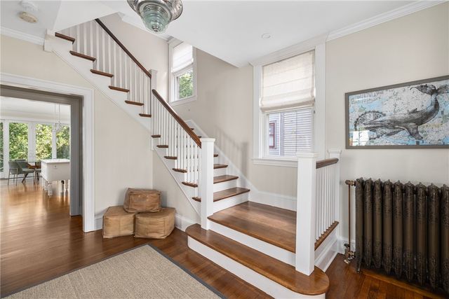 26 Narragansett Avenue, Newport, RI 02840