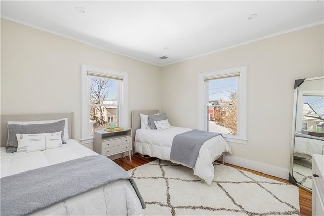 26 Narragansett Avenue, Newport, RI 02840