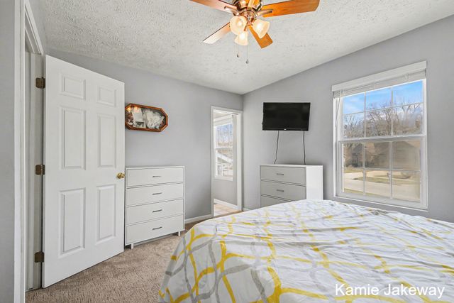 4041 Tallman Creek Drive NW, Grand Rapids, MI 49534