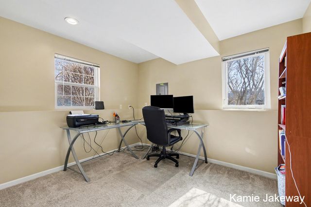 4041 Tallman Creek Drive NW, Grand Rapids, MI 49534